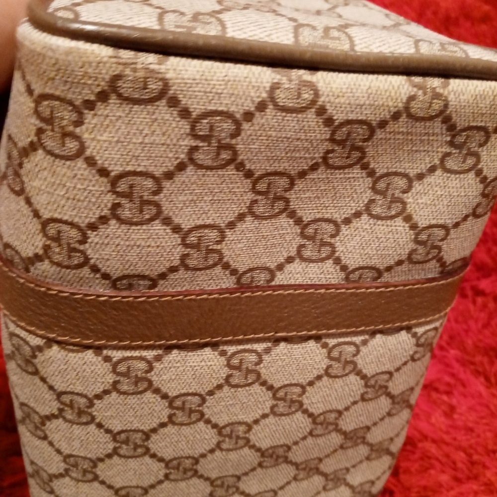 Vintage Gucci 39.02.006